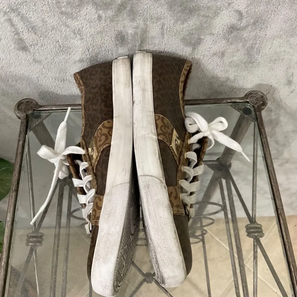GBG Los Angeles Shoes Sneakers Women's Size 11M Brown Gold logo Accents